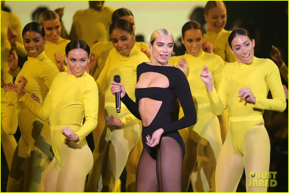 Watch Dua Lipa Make Her Grand Return With ‘dont Start Now At Mtv Emas Best Mystic Zone 3901